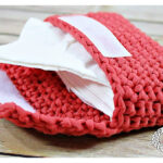 Small Tissue Pouch Free Crochet Pattern