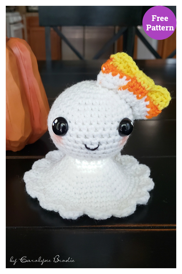 Mini Ghost Free Crochet Pattern