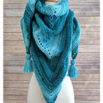 Triangle Shawl Free Crochet Pattern