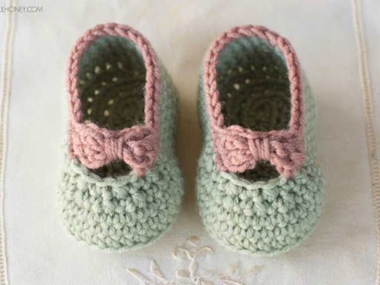 Little Lady Baby Booties Crochet Free Pattern
