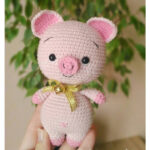 Gentleman Sweet Pig Crochet Free Pattern