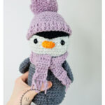 Frosty the Penguin Free Crochet Pattern