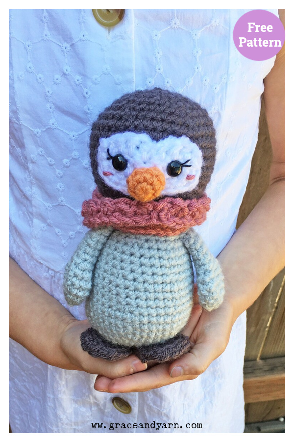 Mini Penguin Free Crochet Pattern