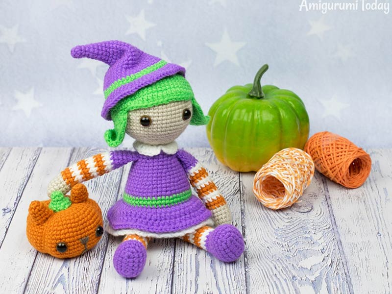 Halloween Witch Amigurumi Crochet Free Pattern