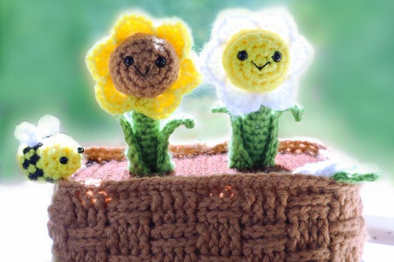 Crochet Basket of Flowers Amigurumi Free Pattern