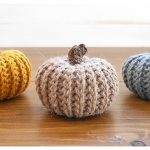 Adorable Little Pumpkins Free Crochet Pattern and Video Tutorial