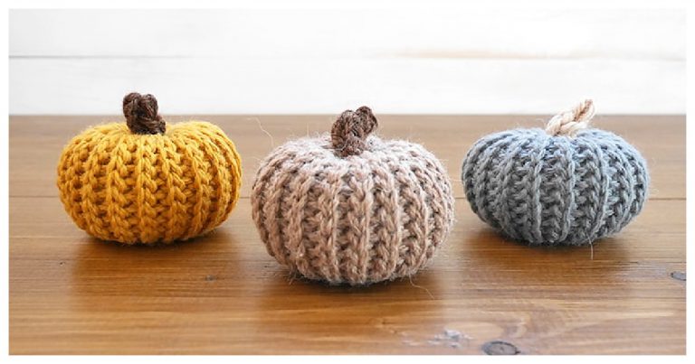 Adorable Little Pumpkins Free Crochet Pattern and Video Tutorial