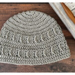 Luna Beanie Free Crochet Pattern and Video Tutorial