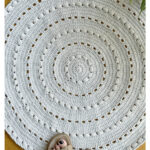 Aveline Rug Free Crochet Pattern and Video Tutorial